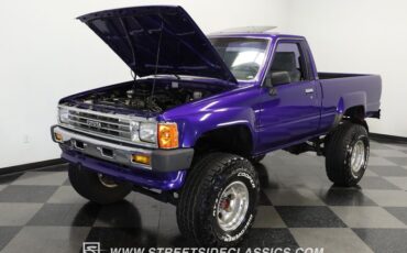 Toyota-Pickup-1987-Purple-Gray-36