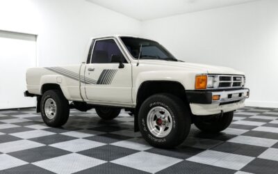 Toyota Pickup 1987 Truck
