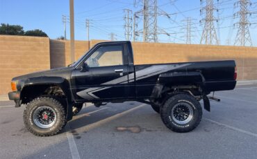 Toyota-Pickup-1988-Black-gray-16