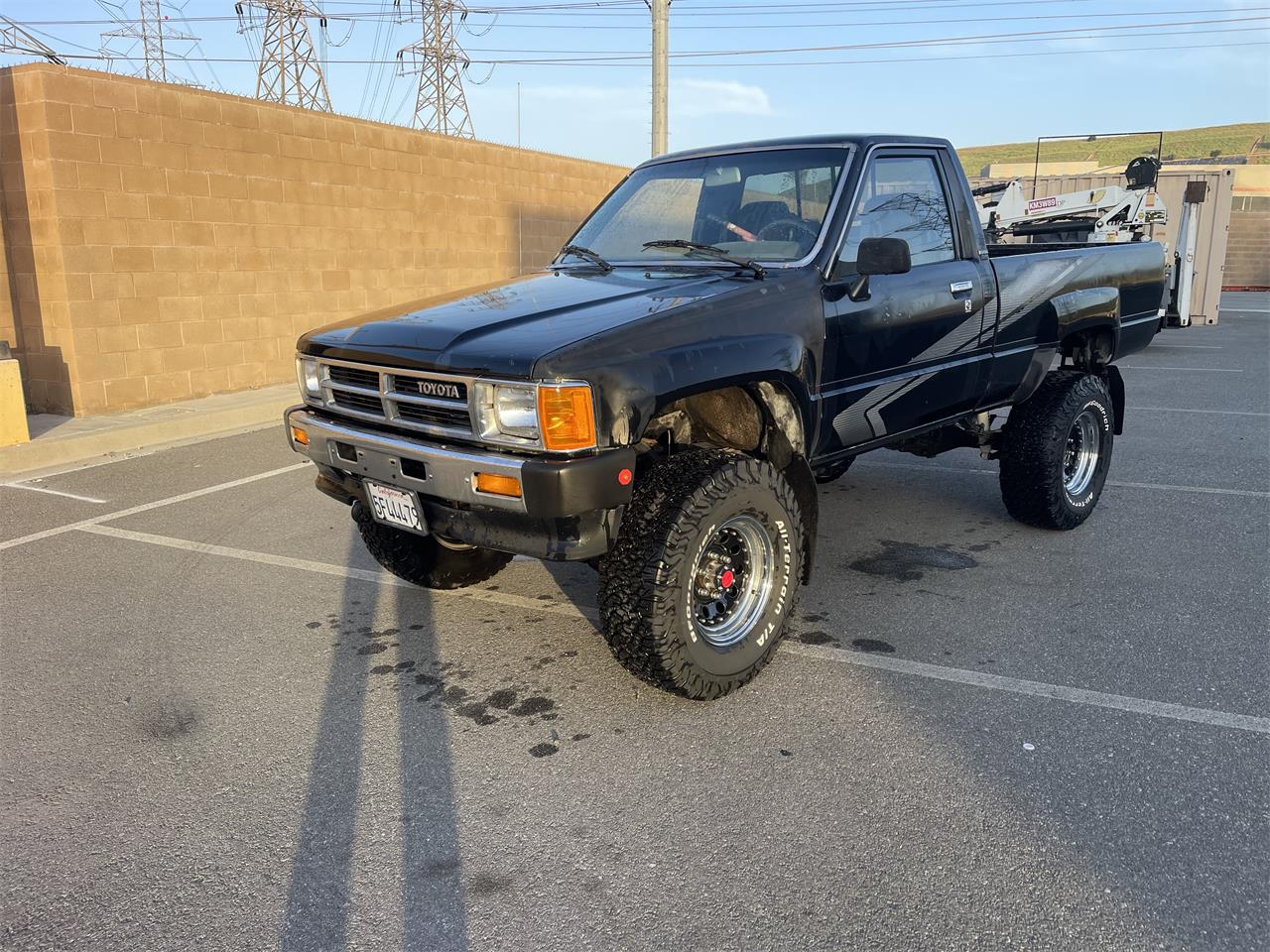 Toyota-Pickup-1988-Black-gray-17