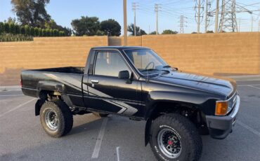 Toyota-Pickup-1988-Black-gray