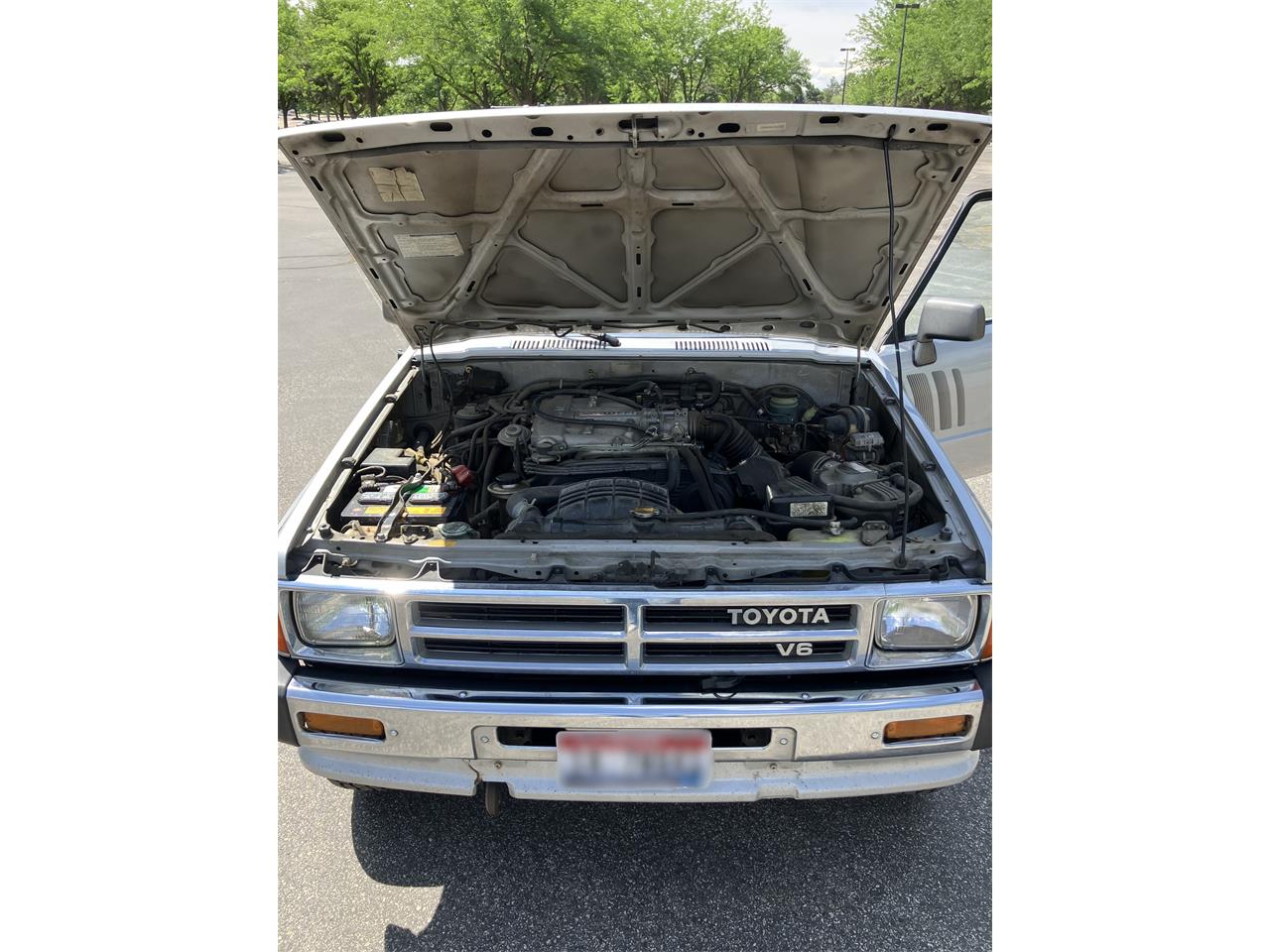 Toyota-Pickup-1988-Light-Gray-Gray-13