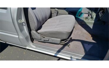Toyota-Pickup-1988-Silver-Gray-24