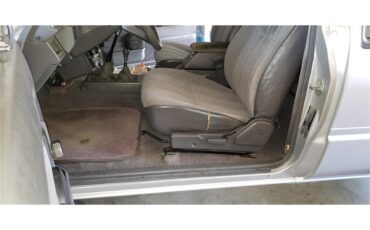 Toyota-Pickup-1988-Silver-Gray-29