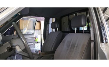 Toyota-Pickup-1988-Silver-Gray-30