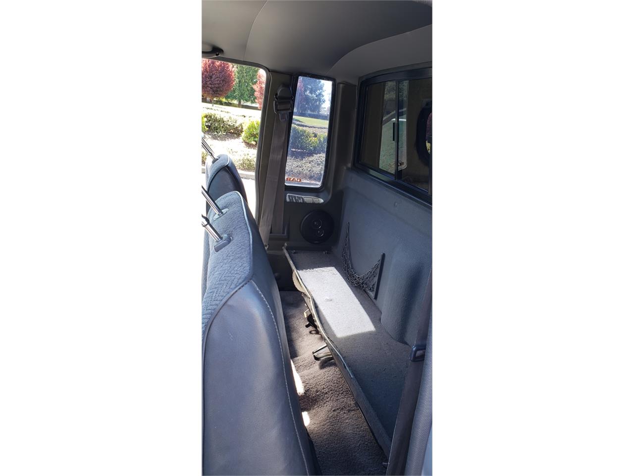 Toyota-Pickup-1988-Silver-Gray-34