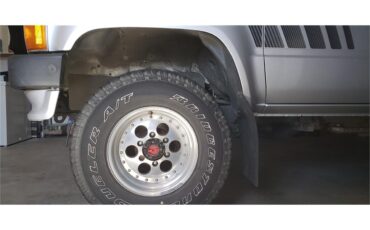 Toyota-Pickup-1988-Silver-Gray-46