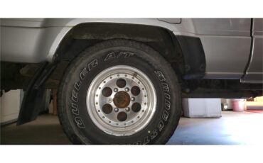 Toyota-Pickup-1988-Silver-Gray-49
