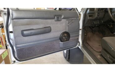 Toyota-Pickup-1988-Silver-Gray-5