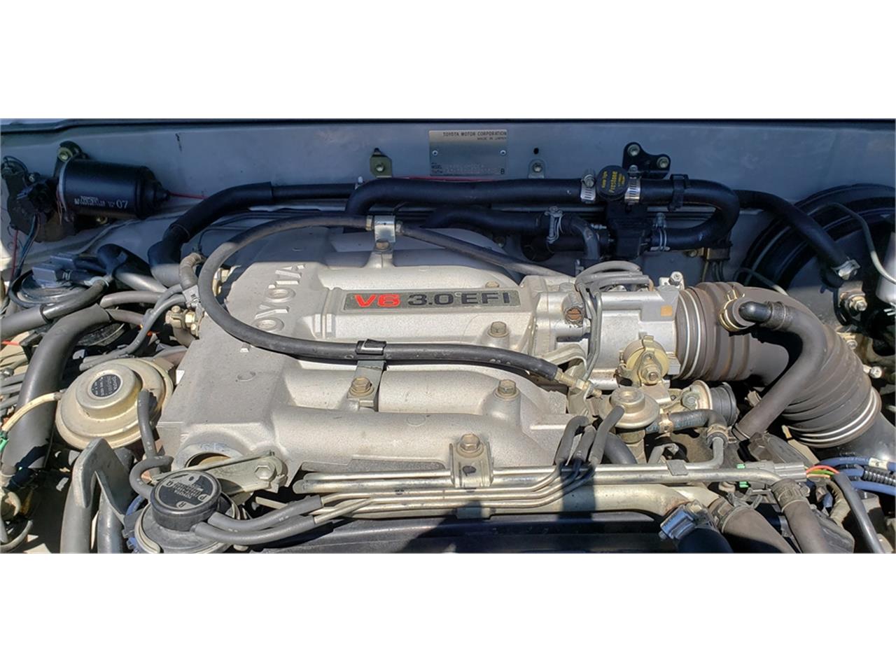 Toyota-Pickup-1988-Silver-Gray-51