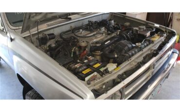 Toyota-Pickup-1988-Silver-Gray-53