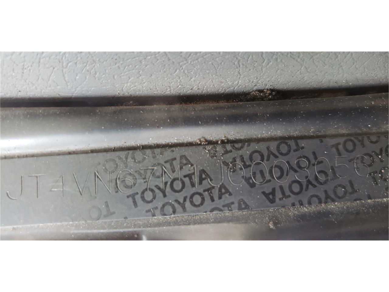 Toyota-Pickup-1988-Silver-Gray-75