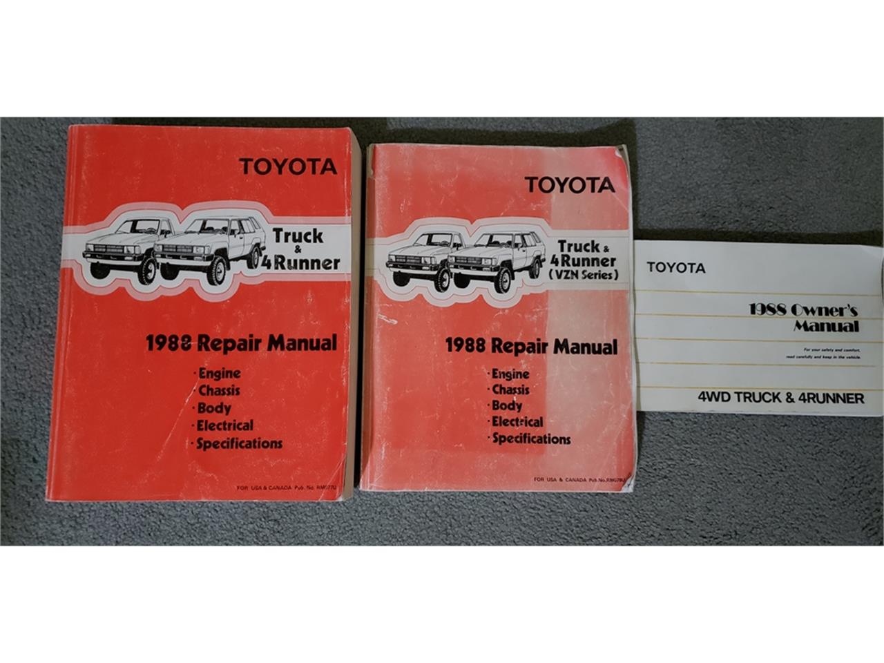 Toyota-Pickup-1988-Silver-Gray-78