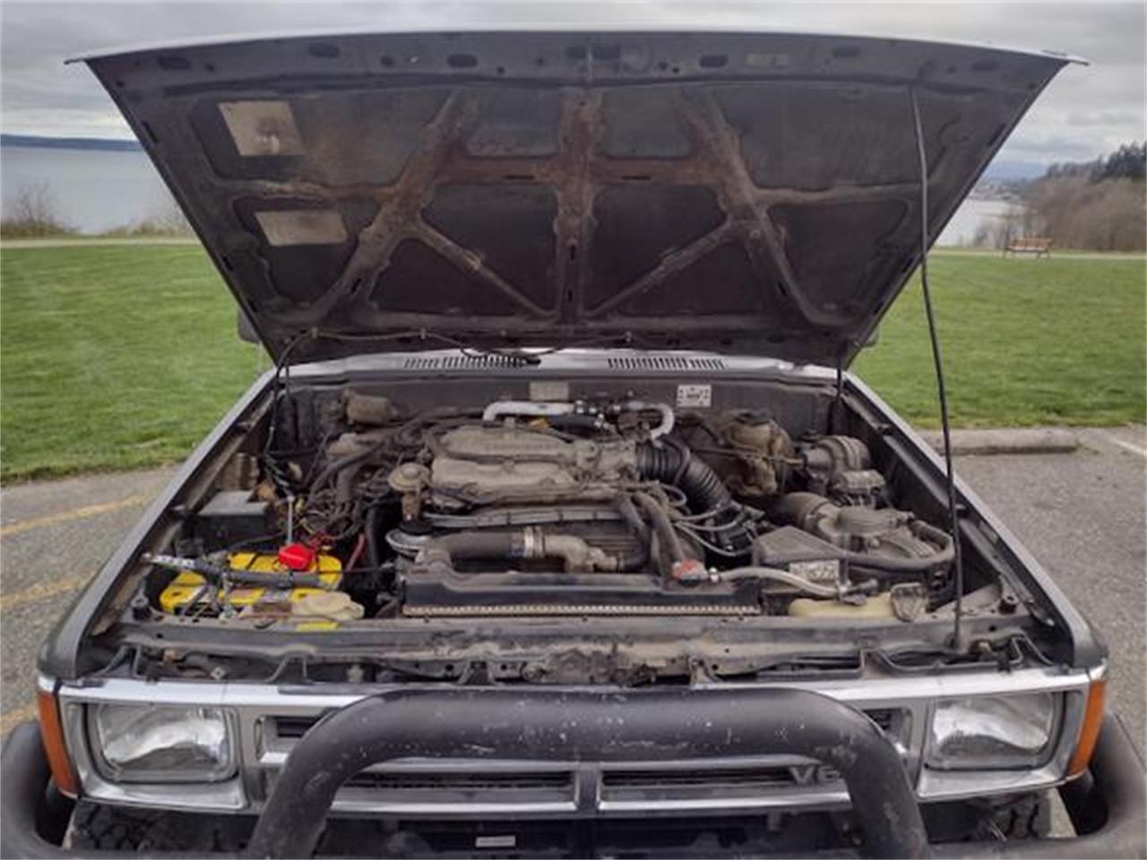 Toyota-Pickup-1988-Silver-greyblack-14