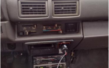 Toyota-Pickup-1988-Silver-greyblack-9