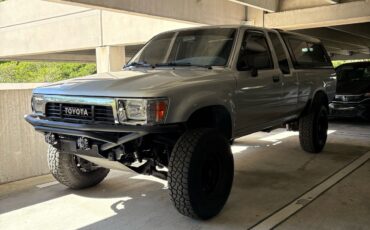 Toyota-Pickup-1991-5