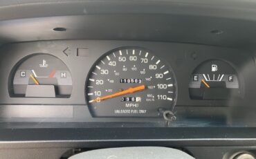 Toyota-Pickup-1994-17