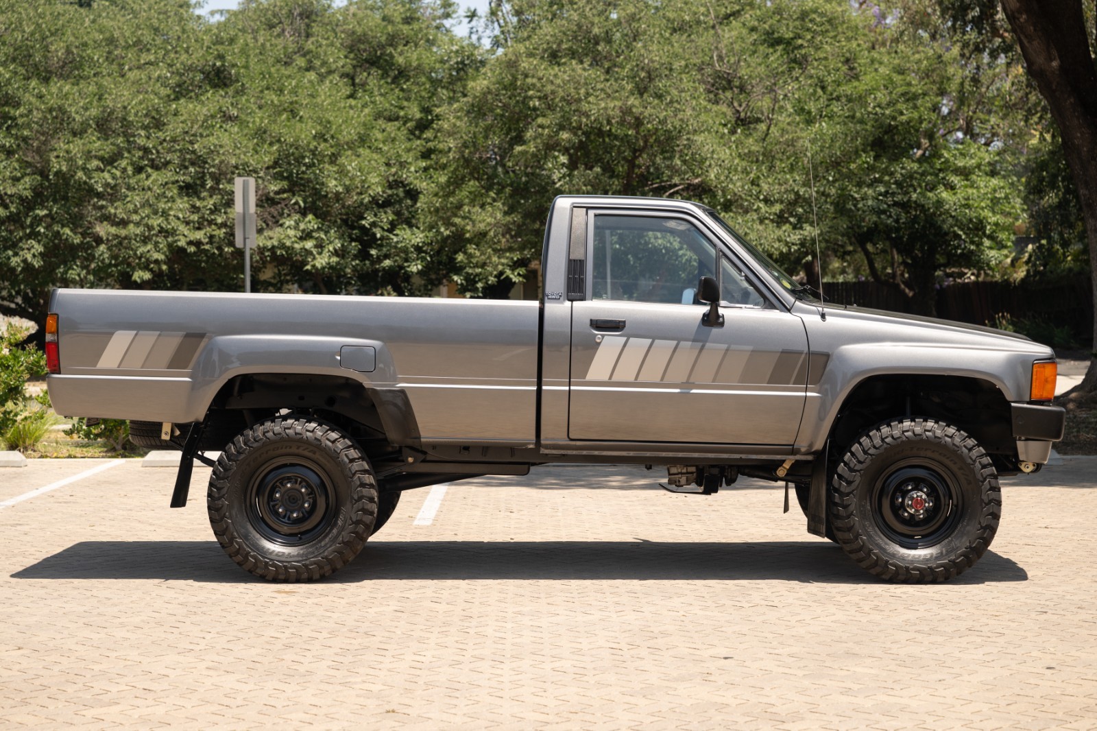 Toyota-Pickup-Truck-22RE-4X4-Long-Bed-1985-26