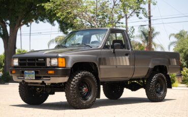 Toyota-Pickup-Truck-22RE-4X4-Long-Bed-1985-5