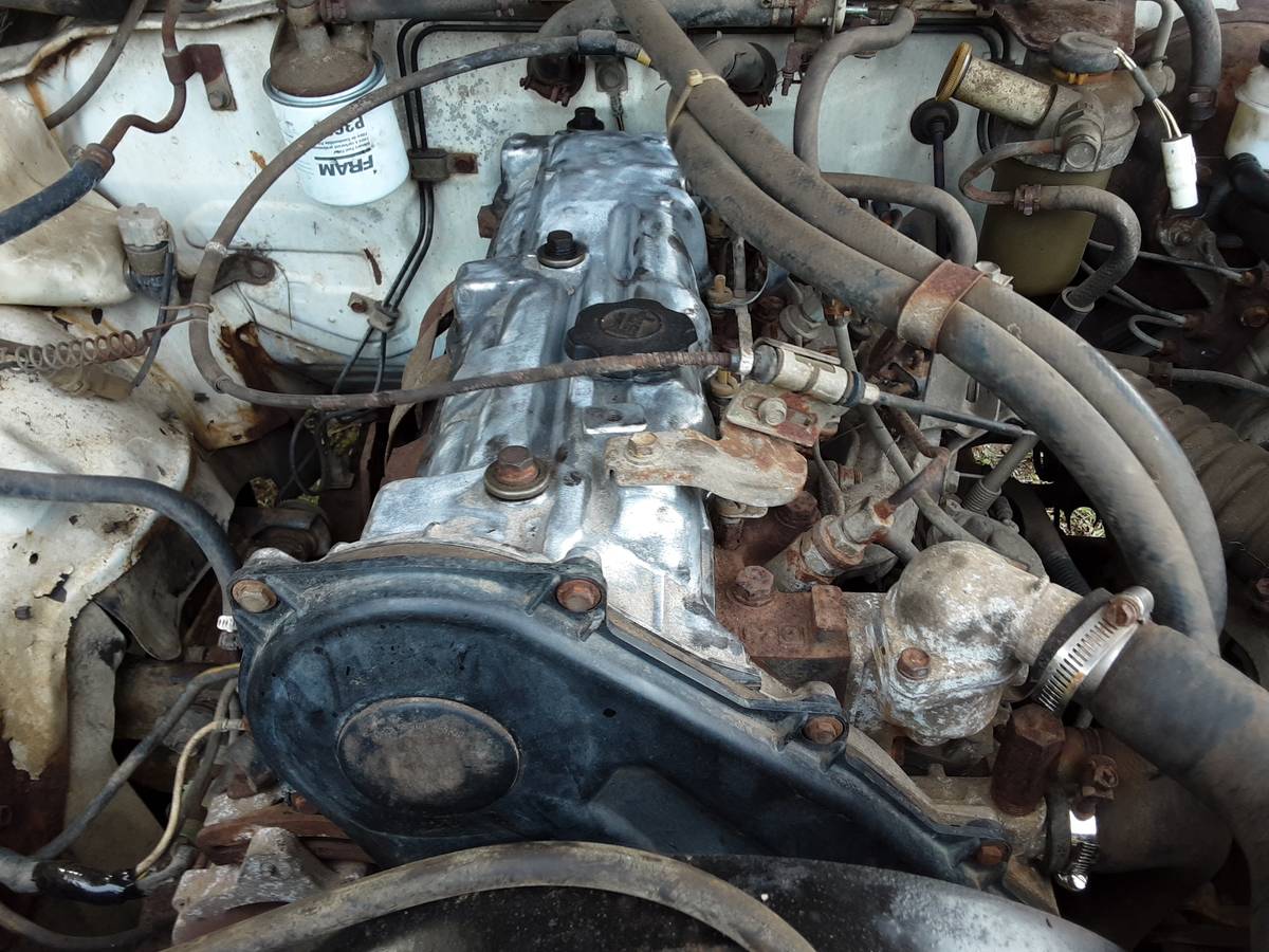 Toyota-Pickup-truck-diesel-1982-5