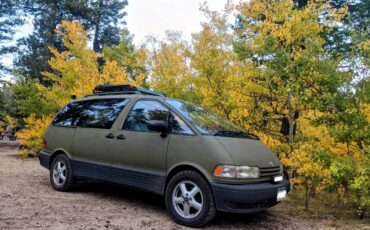 Toyota-Previa-1994-green-1