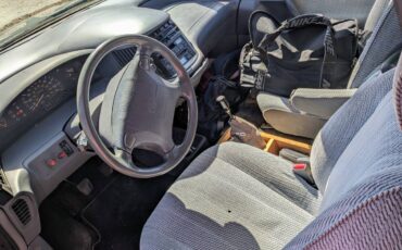 Toyota-Previa-1994-green-3