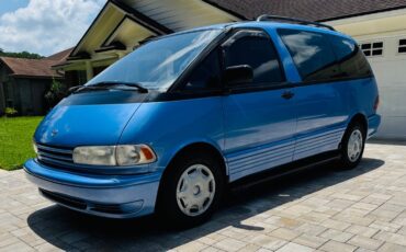 Toyota-Previa-1995-Minivan-12