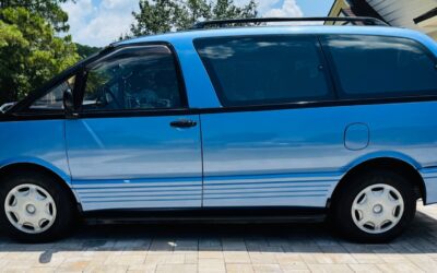 Toyota Previa 1995 Minivan