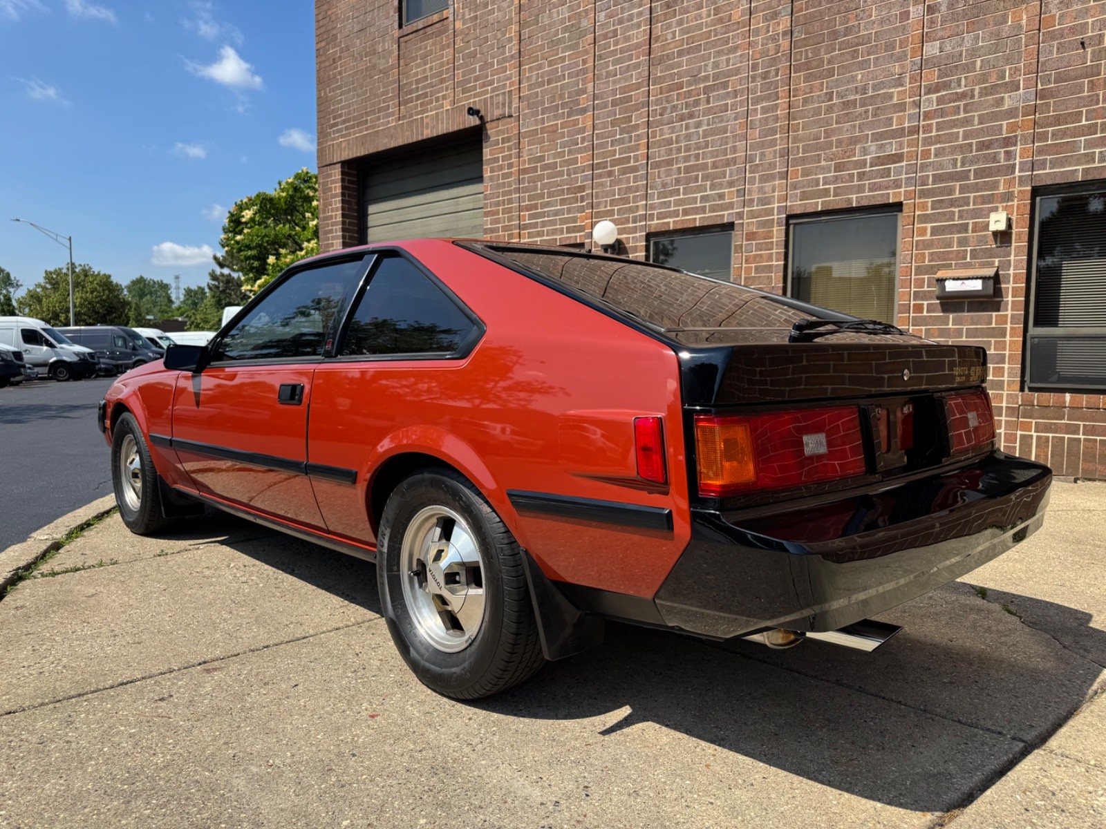 Toyota-Supra-1982-3