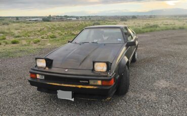 Toyota-Supra-1985-Coupe-6