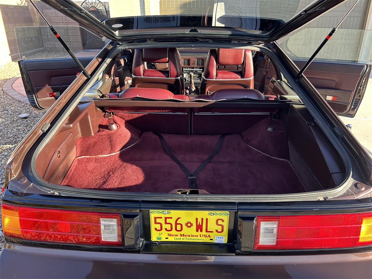 Toyota-Supra-1985-Maroon-Metallic-Maroon-4