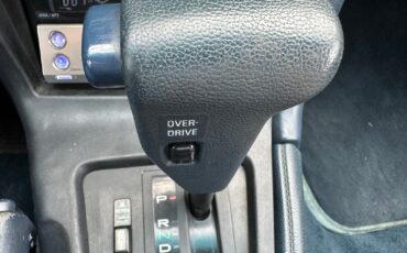 Toyota-Supra-1987-17