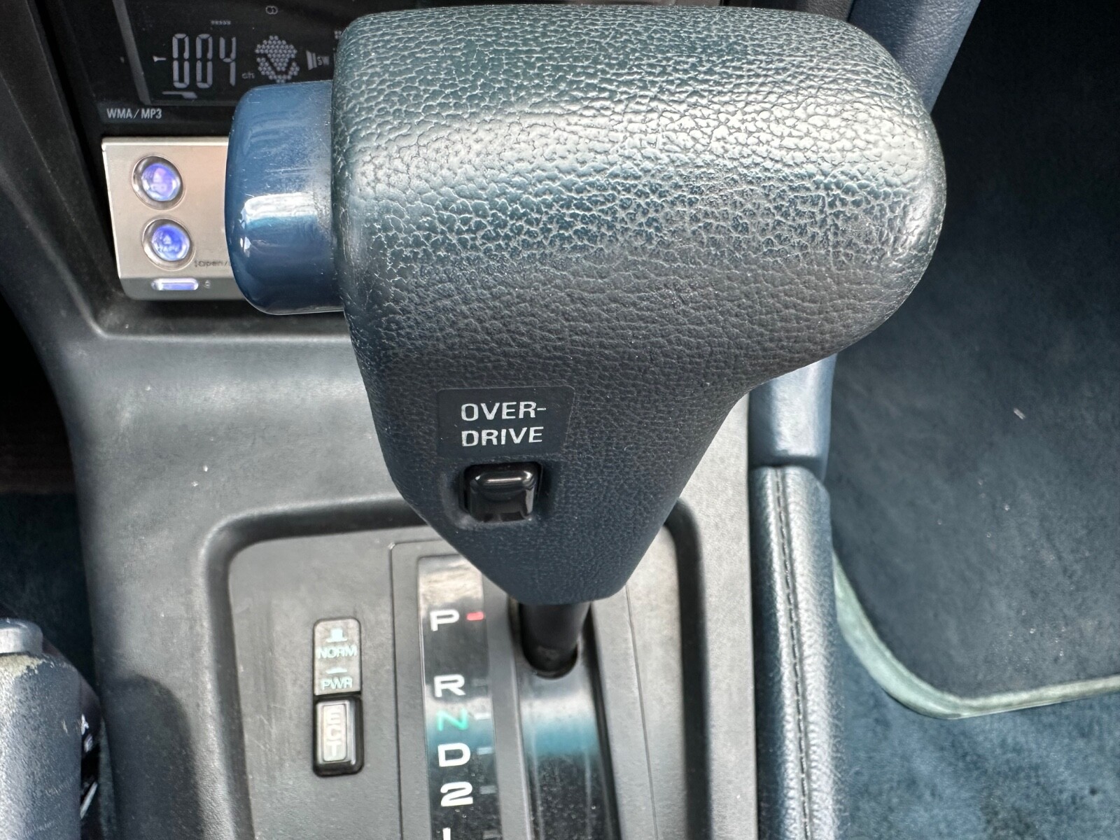 Toyota-Supra-1987-17