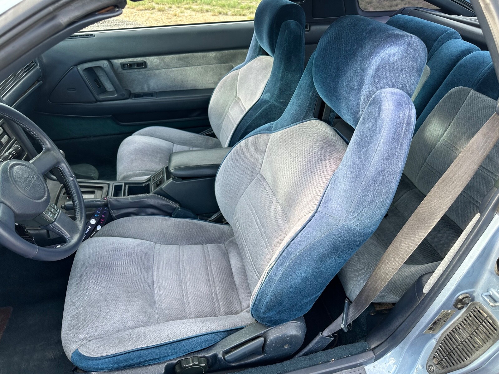 Toyota-Supra-1987-22