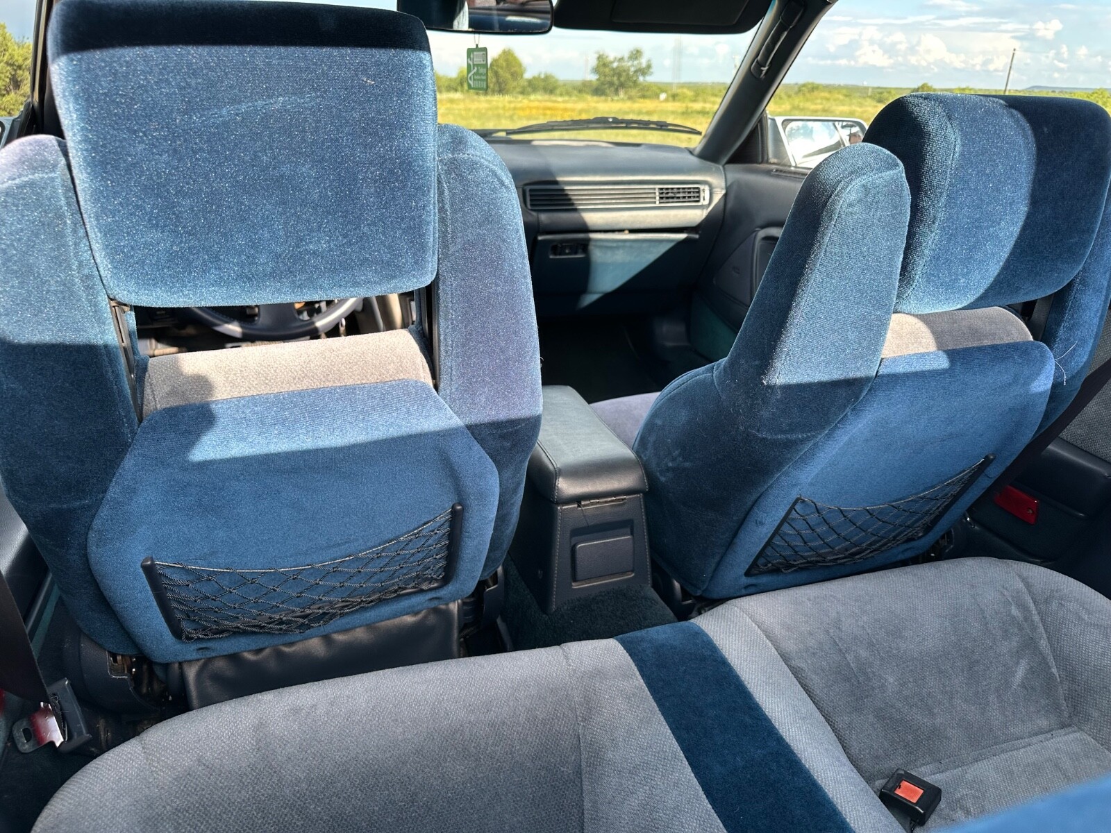 Toyota-Supra-1987-26