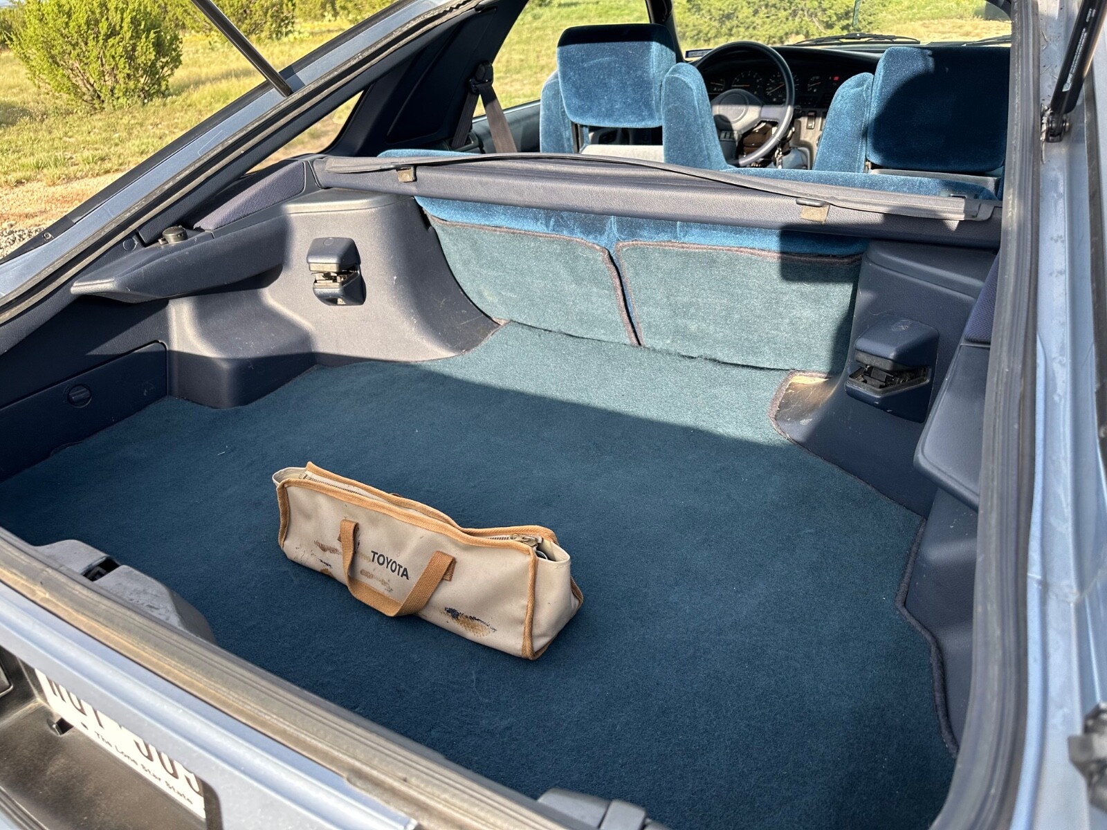Toyota-Supra-1987-28