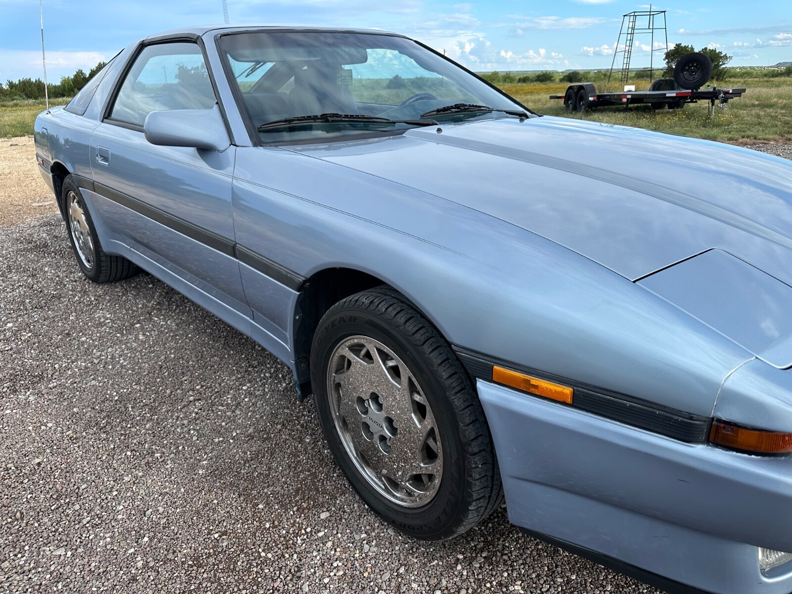 Toyota-Supra-1987-3