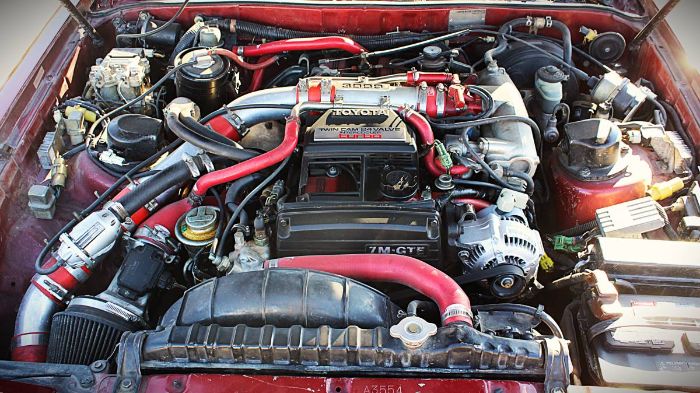 Toyota-Supra-1987-Custom-15