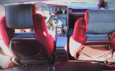 Toyota-Supra-1987-Custom-16