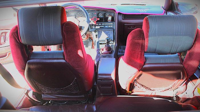Toyota-Supra-1987-Custom-16
