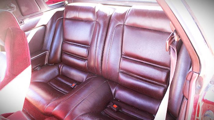 Toyota-Supra-1987-Custom-17