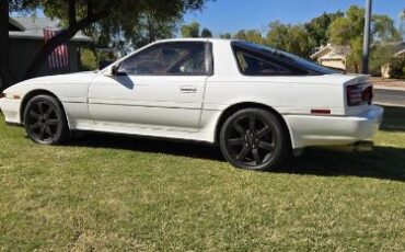 Toyota-Supra-1989-White-18