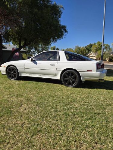 Toyota-Supra-1989-White-18