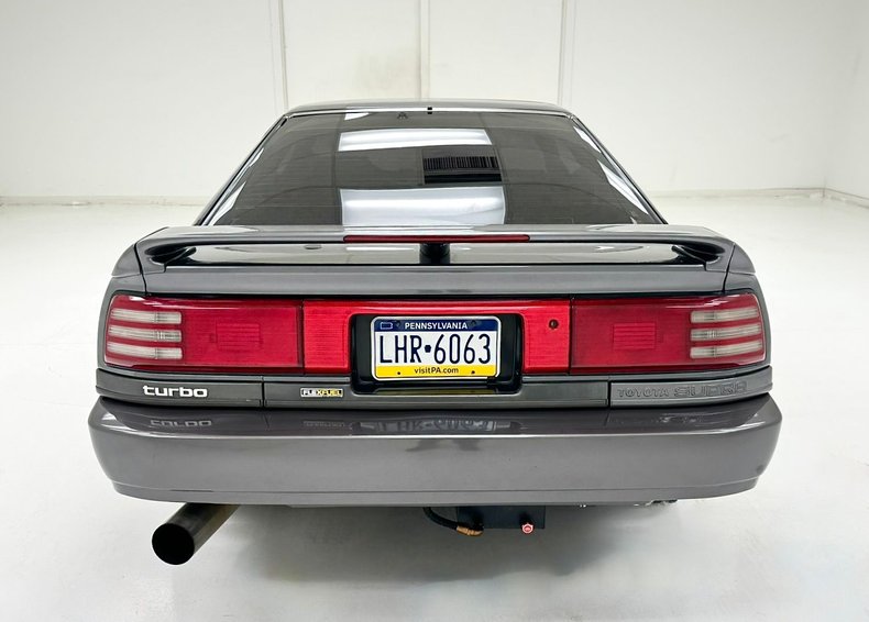 Toyota-Supra-1990-Granite-Gray-Saddle-2