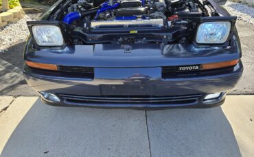 Toyota-Supra-1990-Hatchback-10