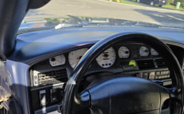 Toyota-Supra-1990-Hatchback-14