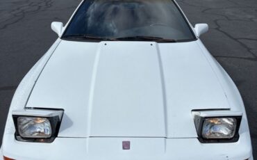 Toyota-Supra-1990-Hatchback-2