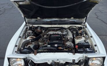 Toyota-Supra-1990-Hatchback-23