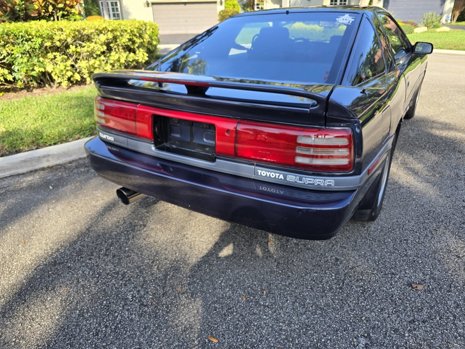 Toyota-Supra-1990-Hatchback-3
