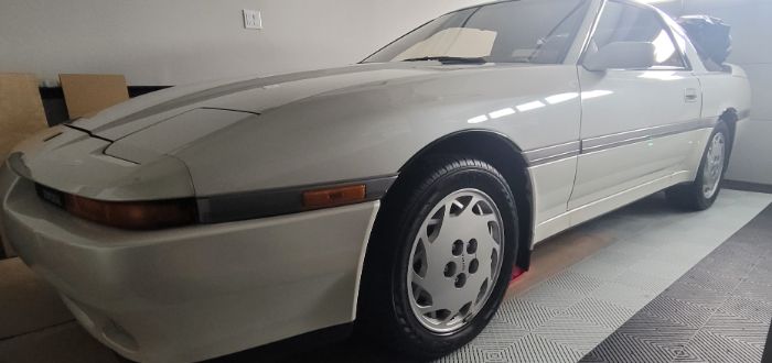 Toyota-Supra-1990-Pearl-White-Maroon-Leather-16
